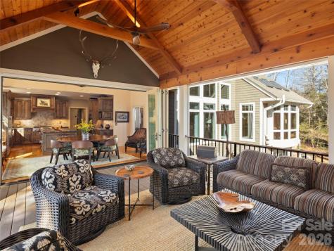 701 Baneberry Court Asheville NC 28803