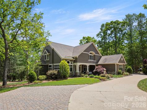 701 Baneberry Court Asheville NC 28803