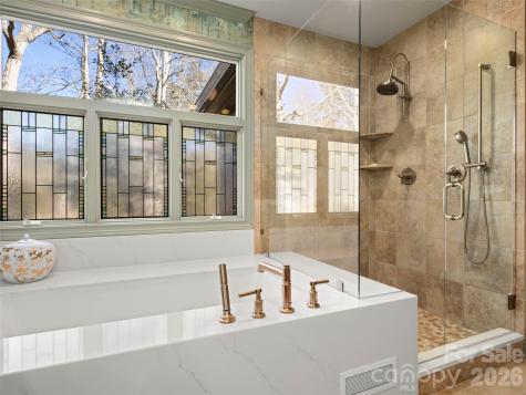 701 Baneberry Court Asheville NC 28803