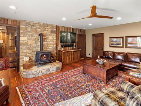 701 Baneberry Court Asheville NC 28803