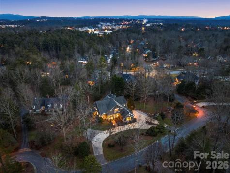 701 Baneberry Court Asheville NC 28803