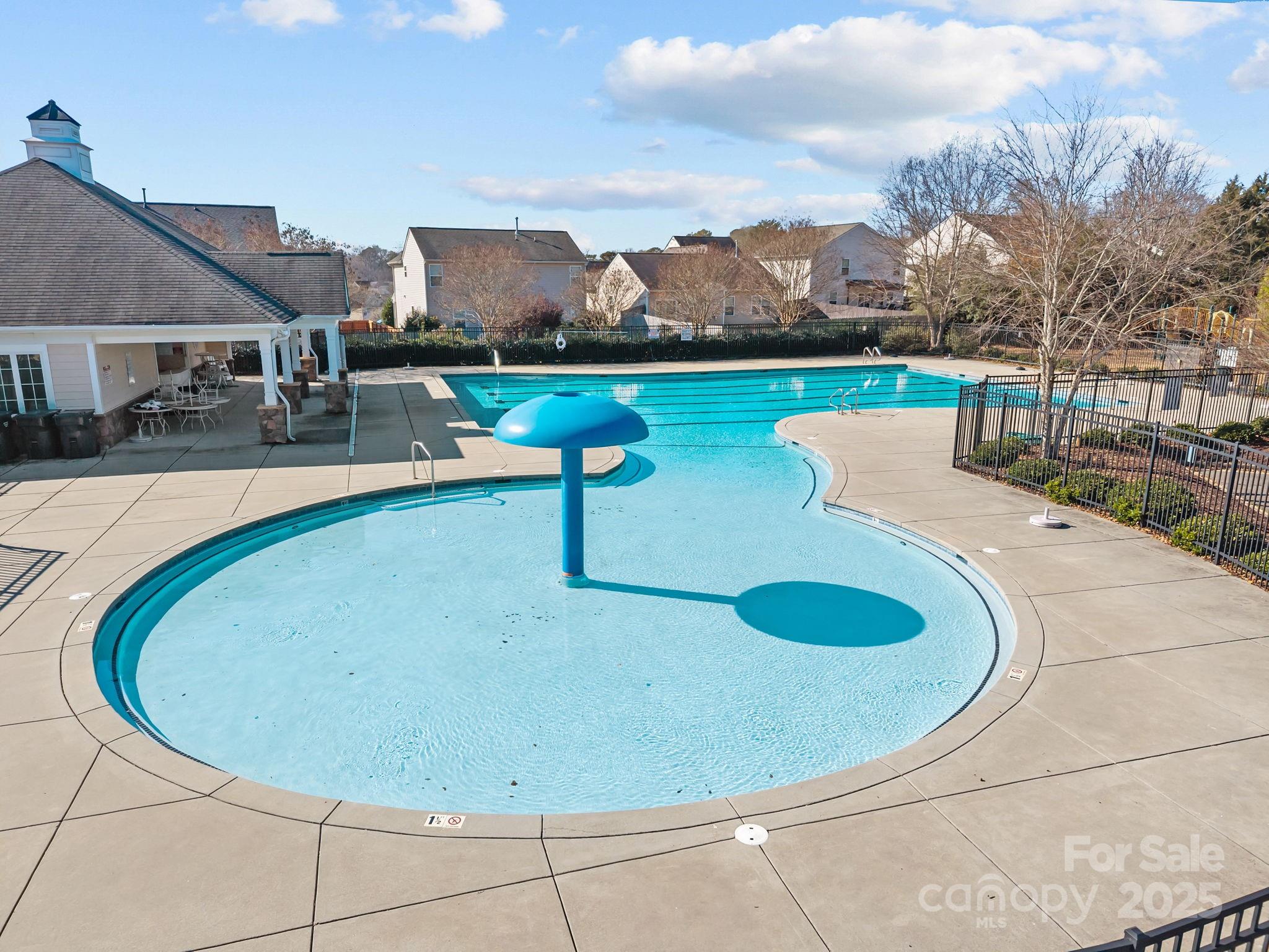 2124 Eastway Drive Dallas NC 28034