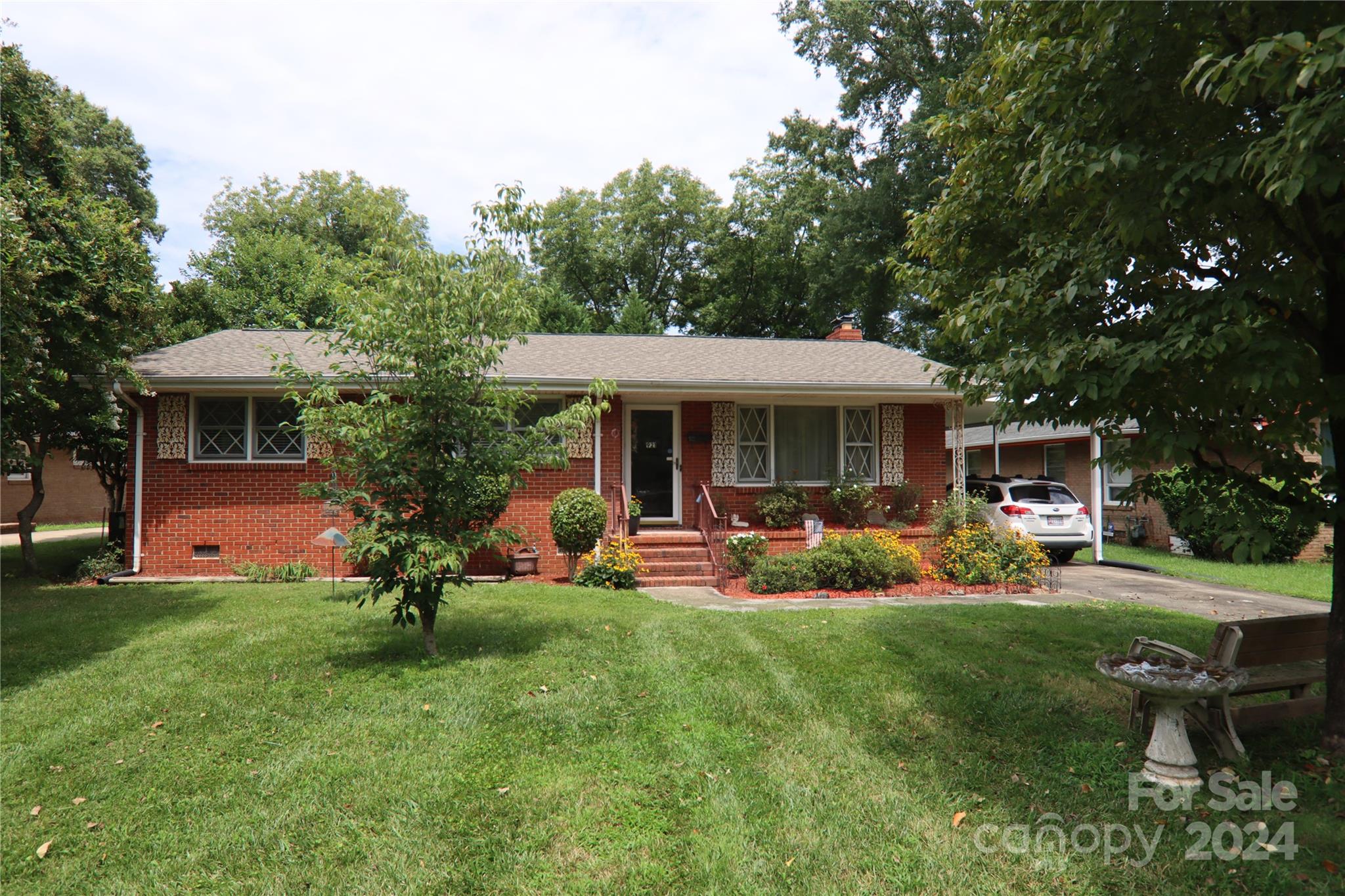 921 Vickery Drive Charlotte NC 28215