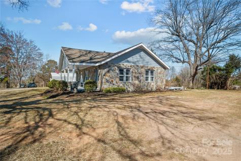 1953 Big Island Road Rutherfordton NC 28139