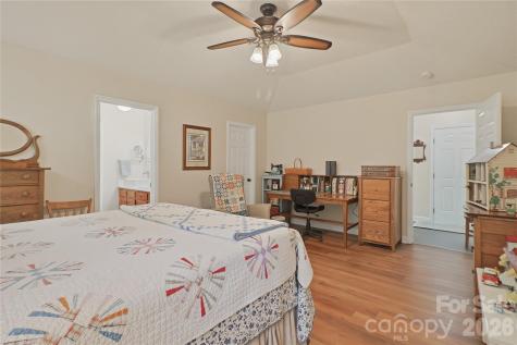 209 Silver Creek Lane Shelby NC 28152