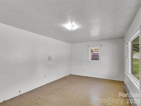 61 Indian Trail Loop Waynesville NC 28786