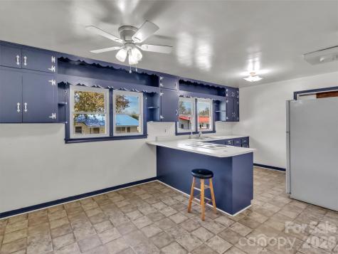 61 Indian Trail Loop Waynesville NC 28786