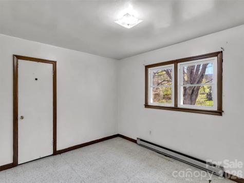 61 Indian Trail Loop Waynesville NC 28786