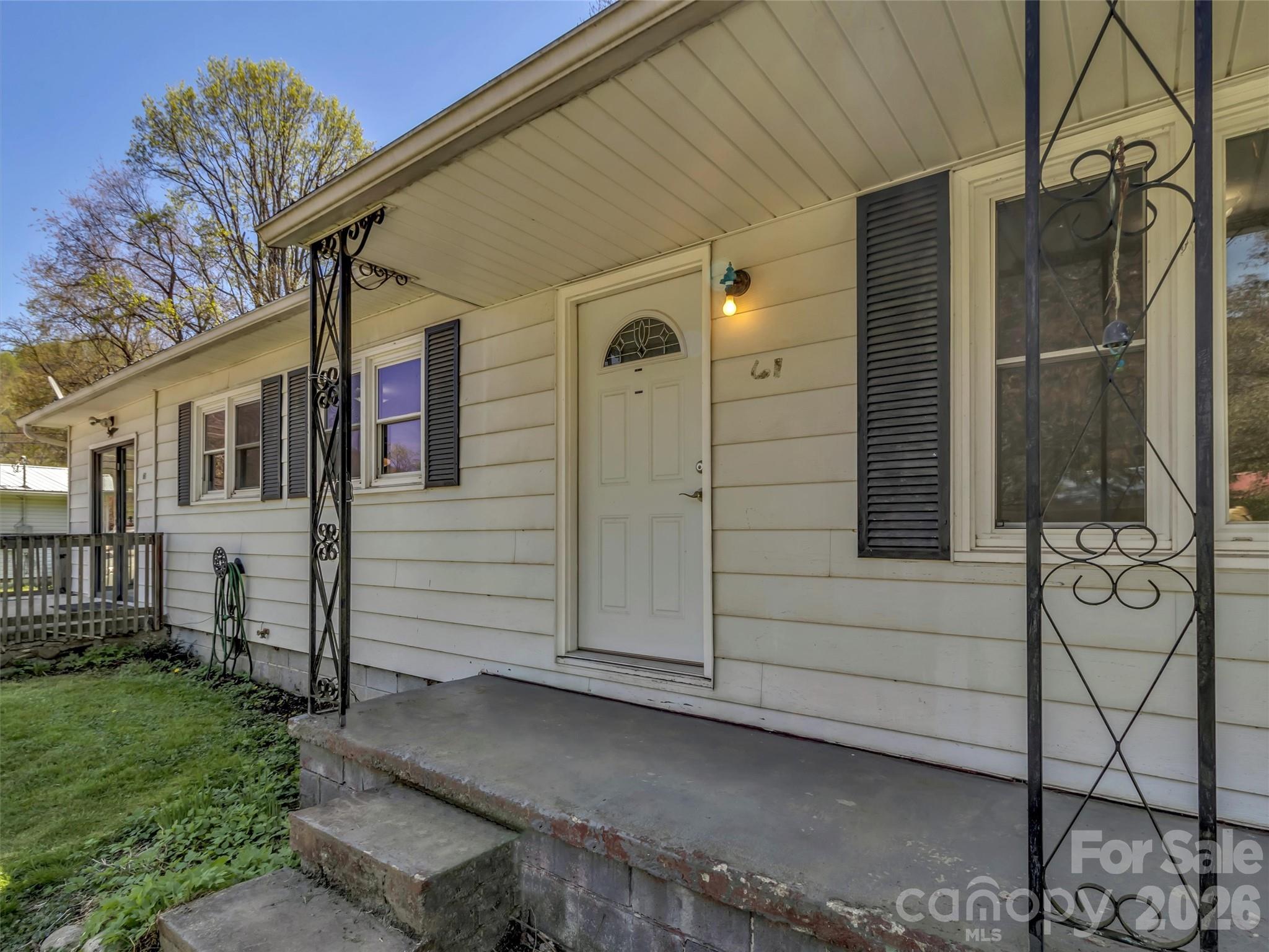 61 Indian Trail Loop Waynesville NC 28786