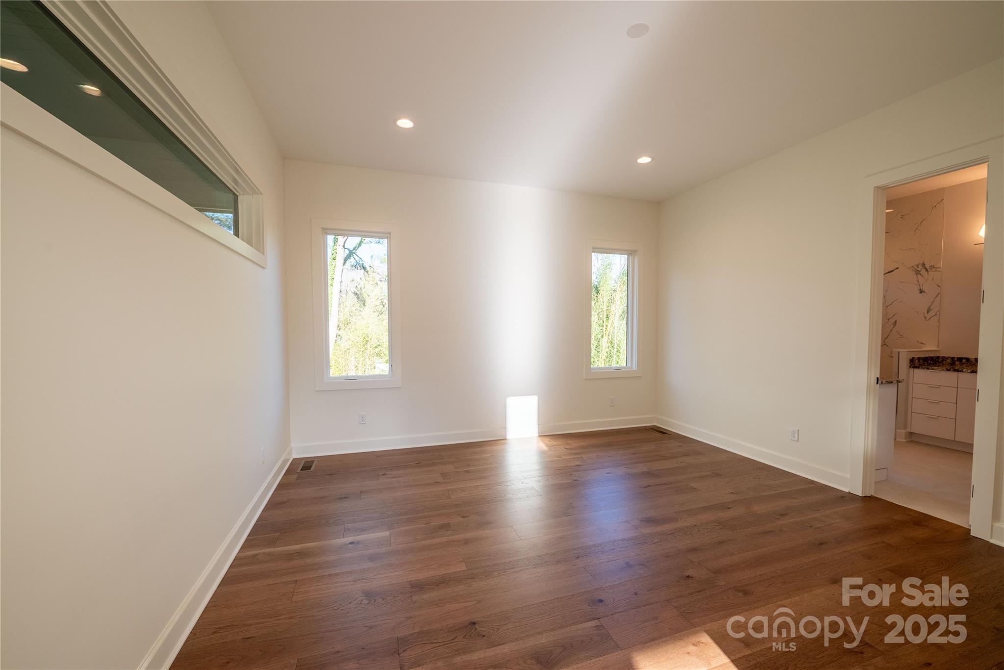 11 Kiftsgate Court Asheville NC 28804