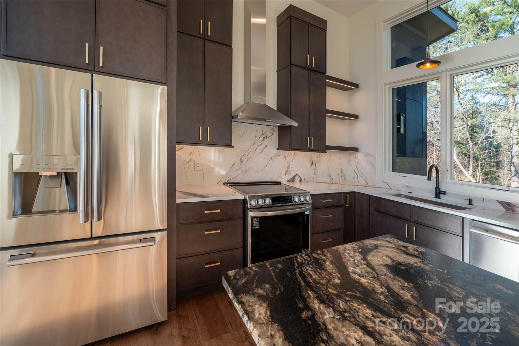 11 Kiftsgate Court Asheville NC 28804