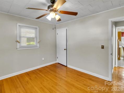 68 Skyview Drive Waynesville NC 28786