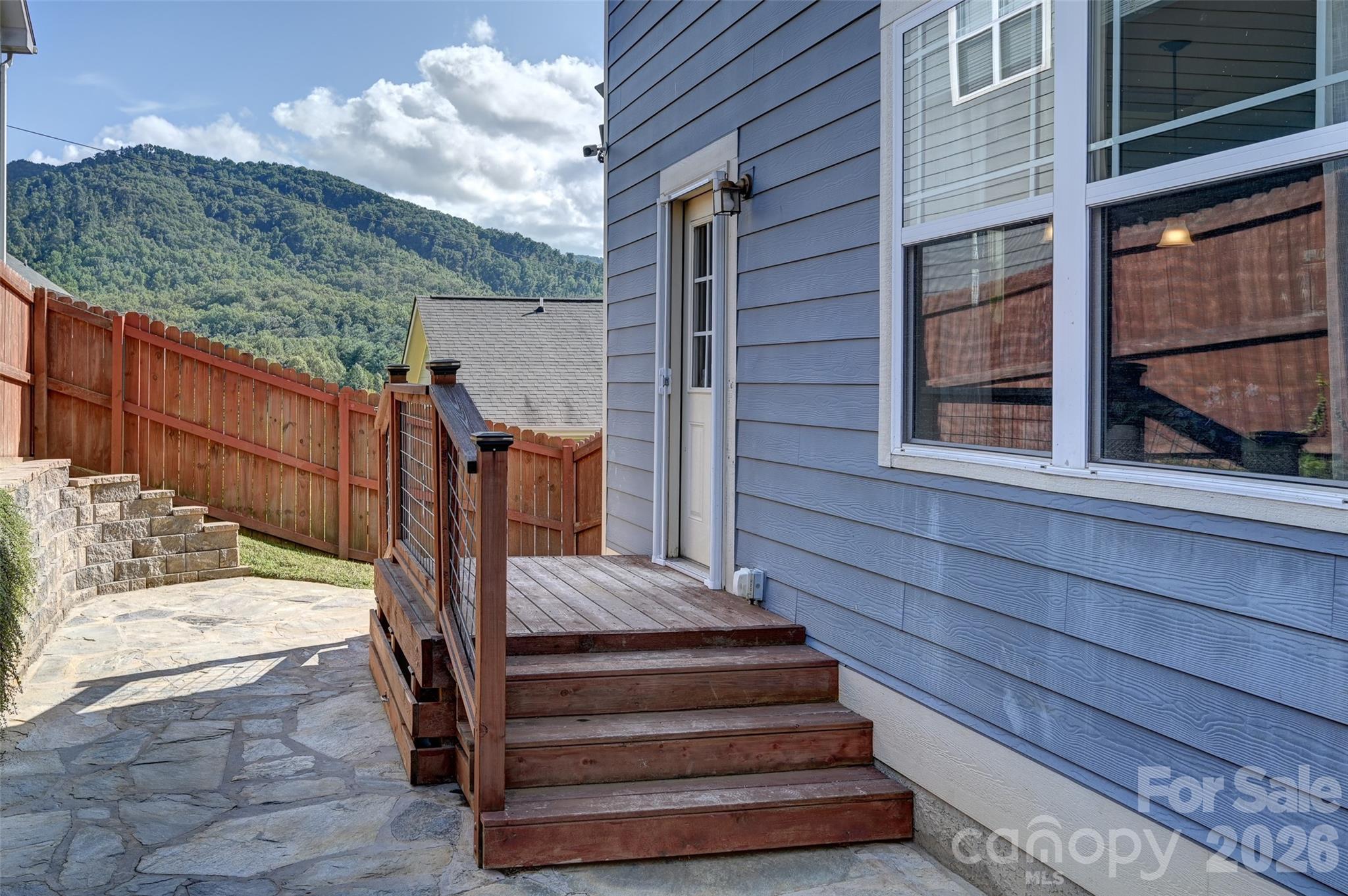 17 Teems Lane Asheville NC 28805