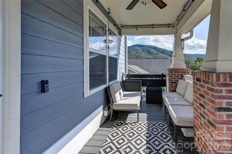 17 Teems Lane Asheville NC 28805