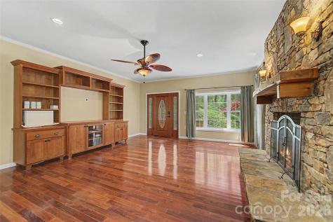 605 Toy Cove Road Sylva NC 28779