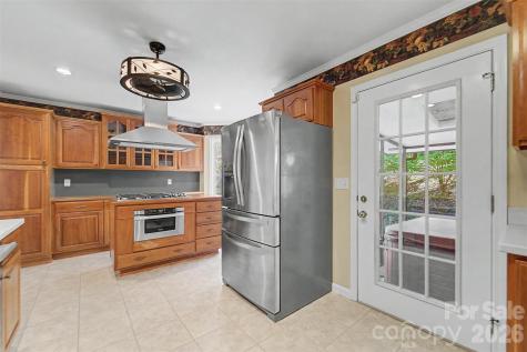 605 Toy Cove Road Sylva NC 28779