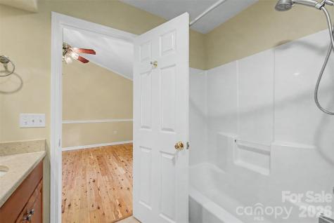 605 Toy Cove Road Sylva NC 28779
