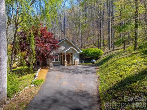 605 Toy Cove Road Sylva NC 28779