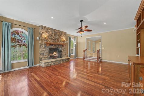 605 Toy Cove Road Sylva NC 28779