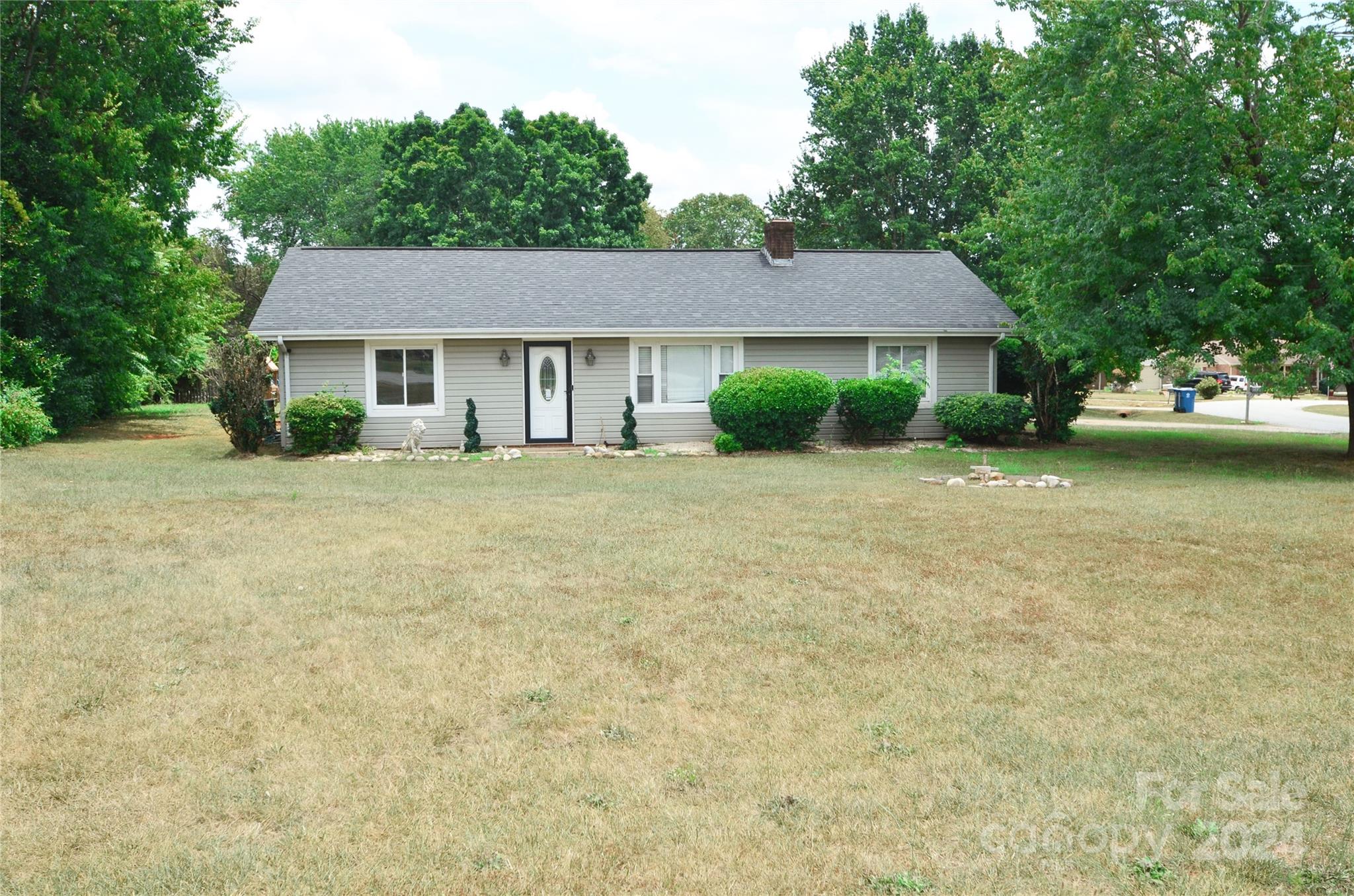 5287 Stonewood Drive Hickory NC 28602