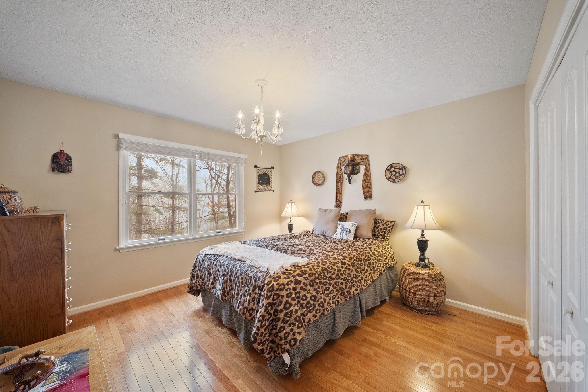 5 Governors Drive Hendersonville NC 28791