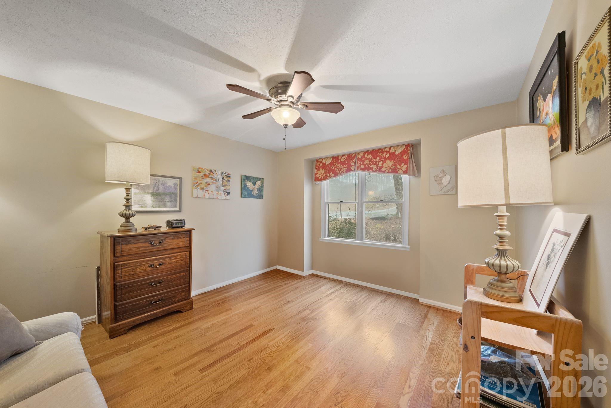 5 Governors Drive Hendersonville NC 28791
