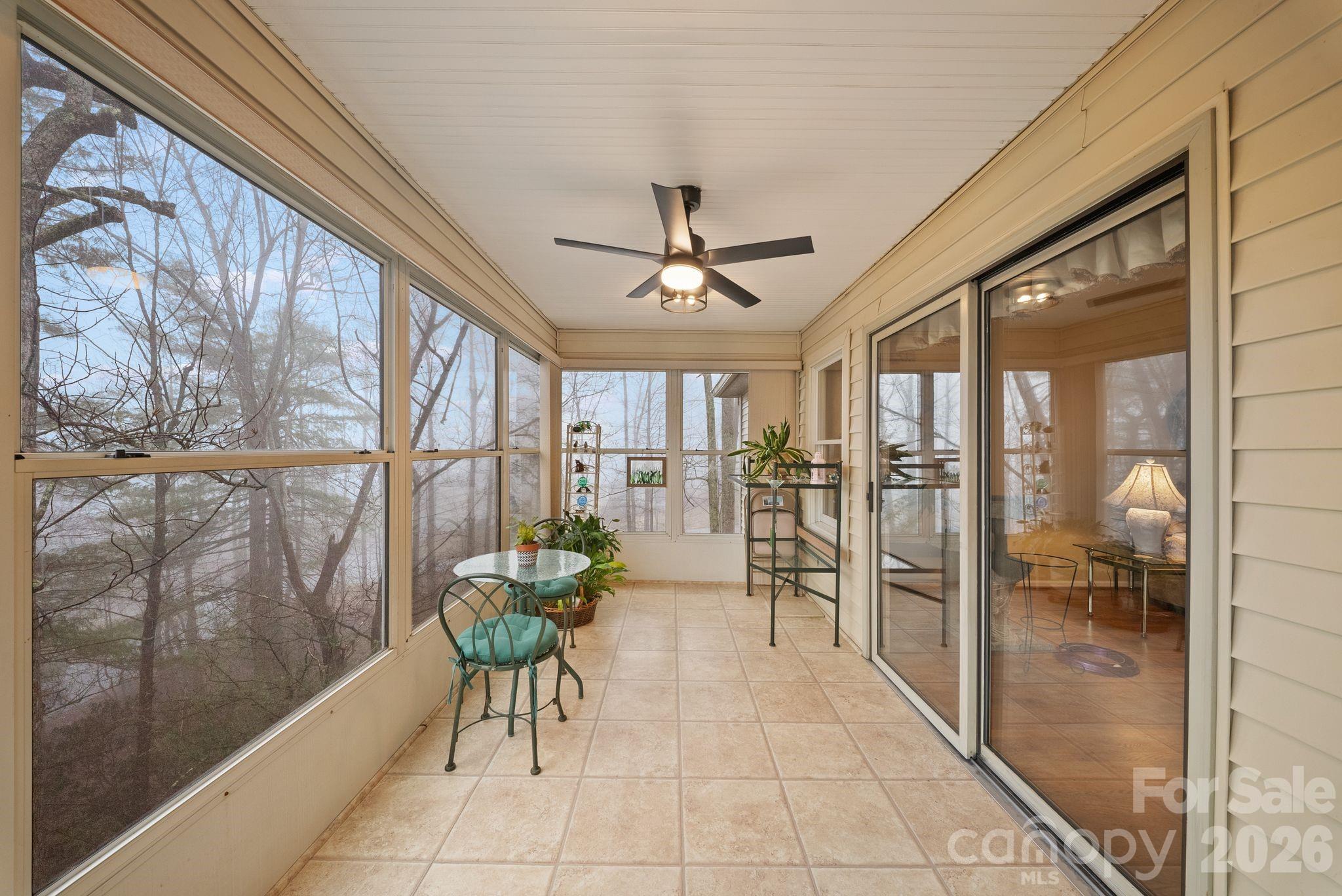 5 Governors Drive Hendersonville NC 28791