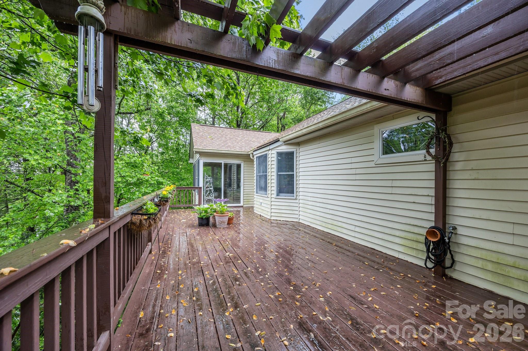 5 Governors Drive Hendersonville NC 28791