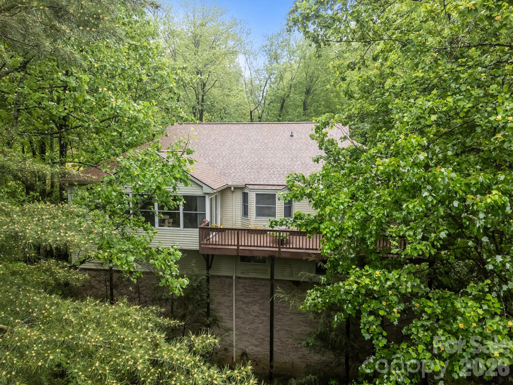 5 Governors Drive Hendersonville NC 28791