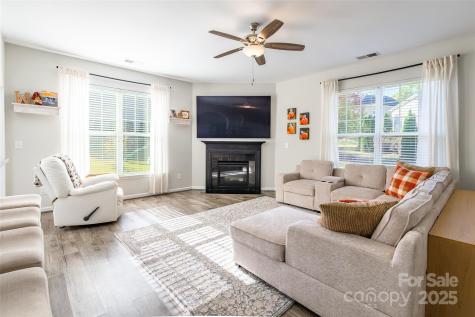 4830 Samuel Pinckney Drive Belmont NC 28012