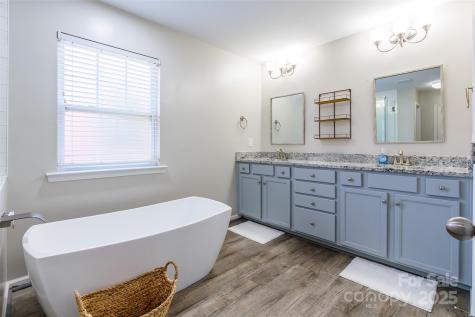 4830 Samuel Pinckney Drive Belmont NC 28012