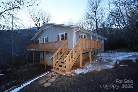 249 Cherry Hollow Road Burnsville NC 28714