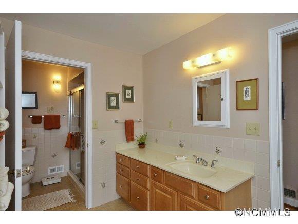 129 Midland Drive Asheville NC 28804