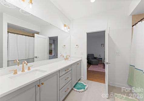 1527 St George Street Charlotte NC 28205