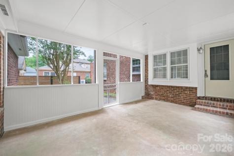 1122 Berry Ridge Road Charlotte NC 28270
