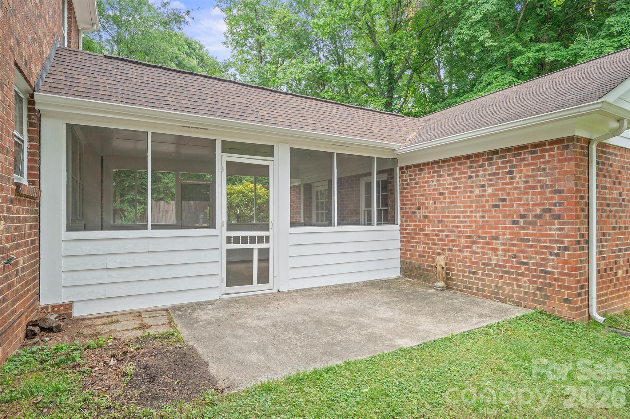 1122 Berry Ridge Road Charlotte NC 28270