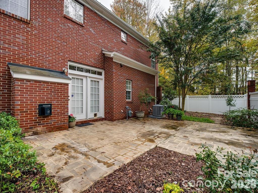10412 Berkeley Woods Lane Charlotte NC 28277