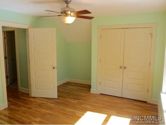 115 Estes Court Asheville NC 28806