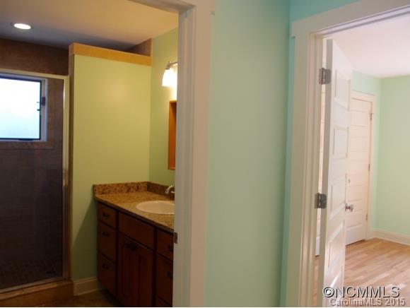 115 Estes Court Asheville NC 28806