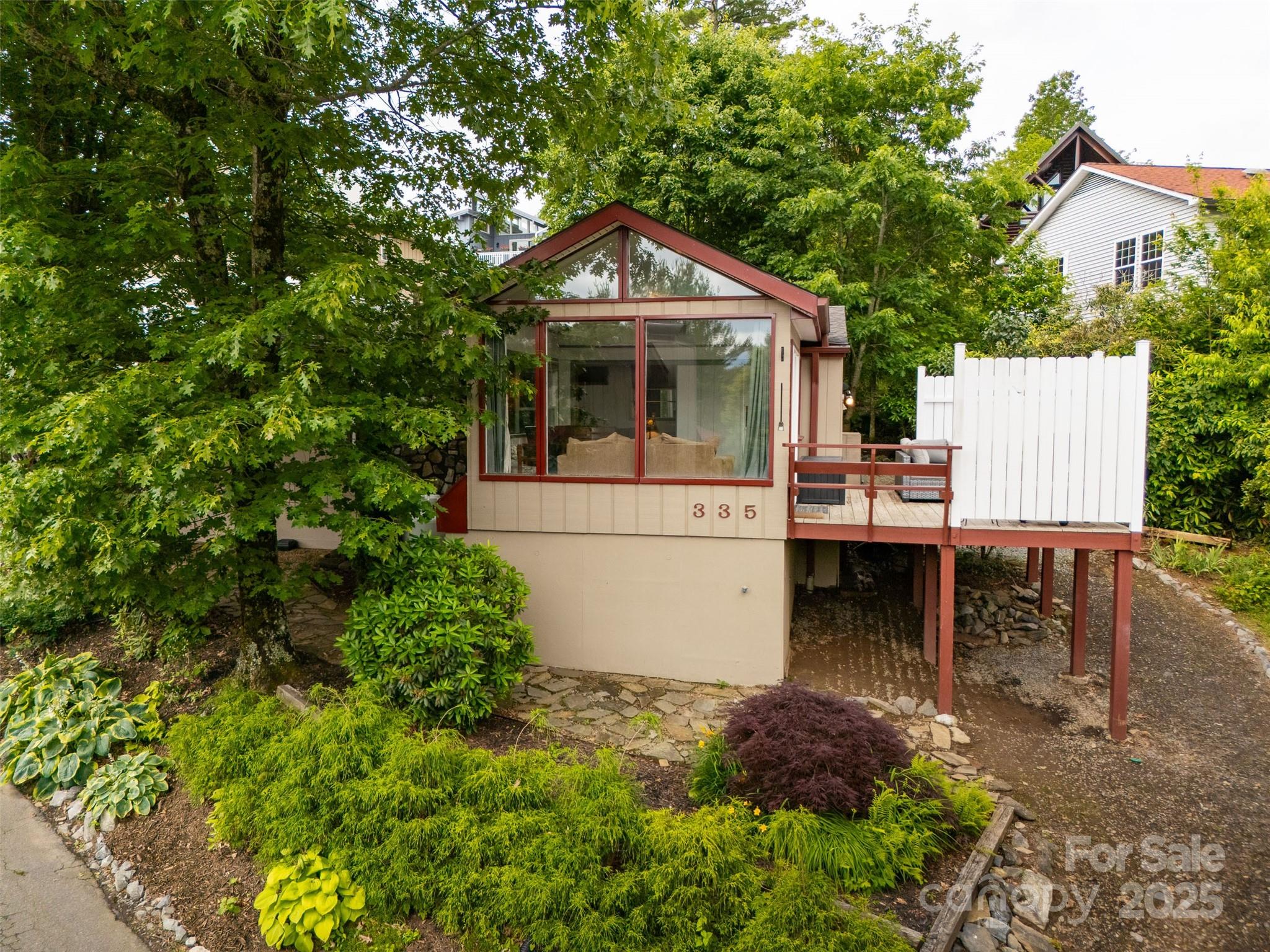 335 Snowshoe Loop Newland NC 28657