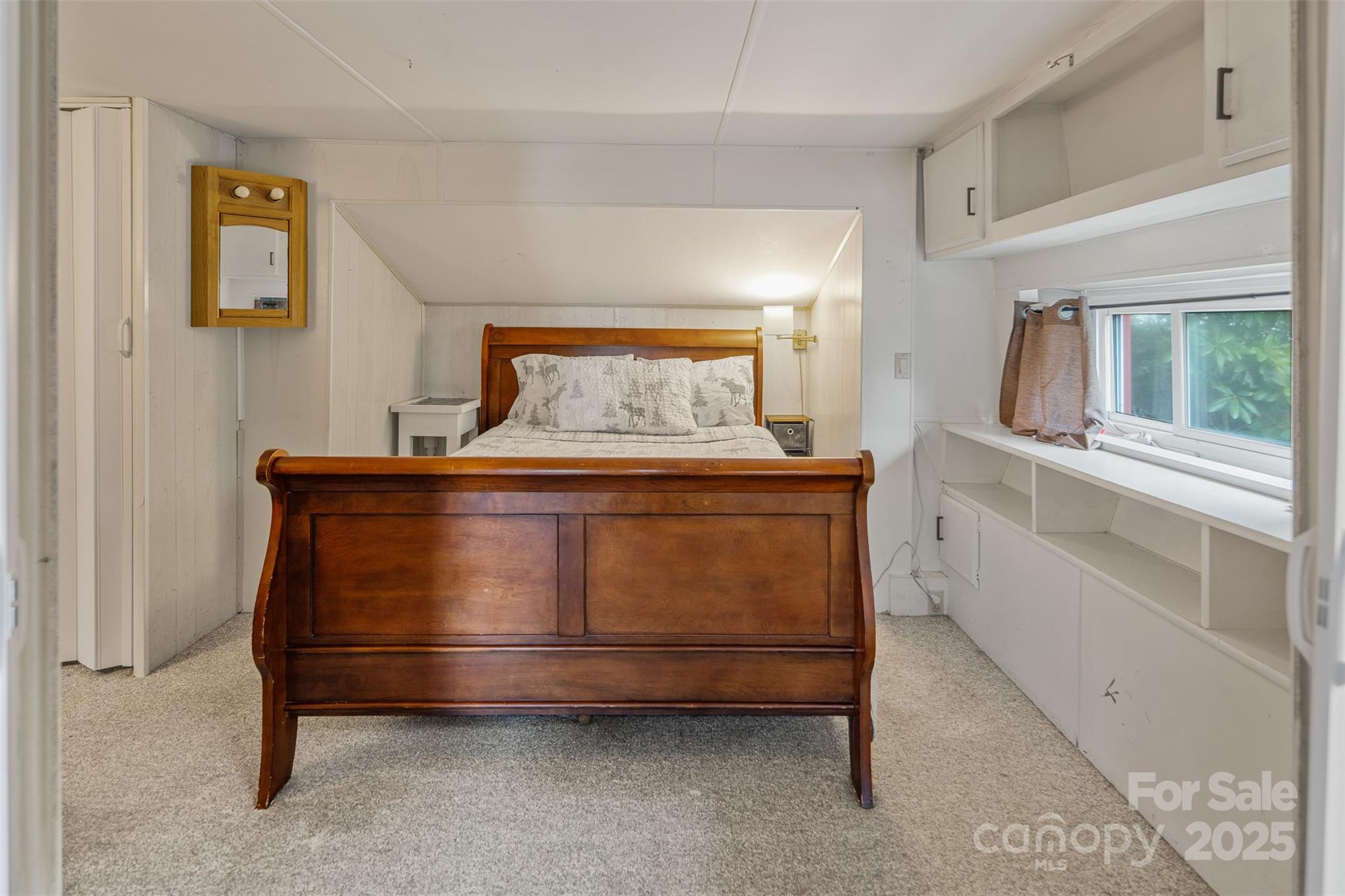 335 Snowshoe Loop Newland NC 28657