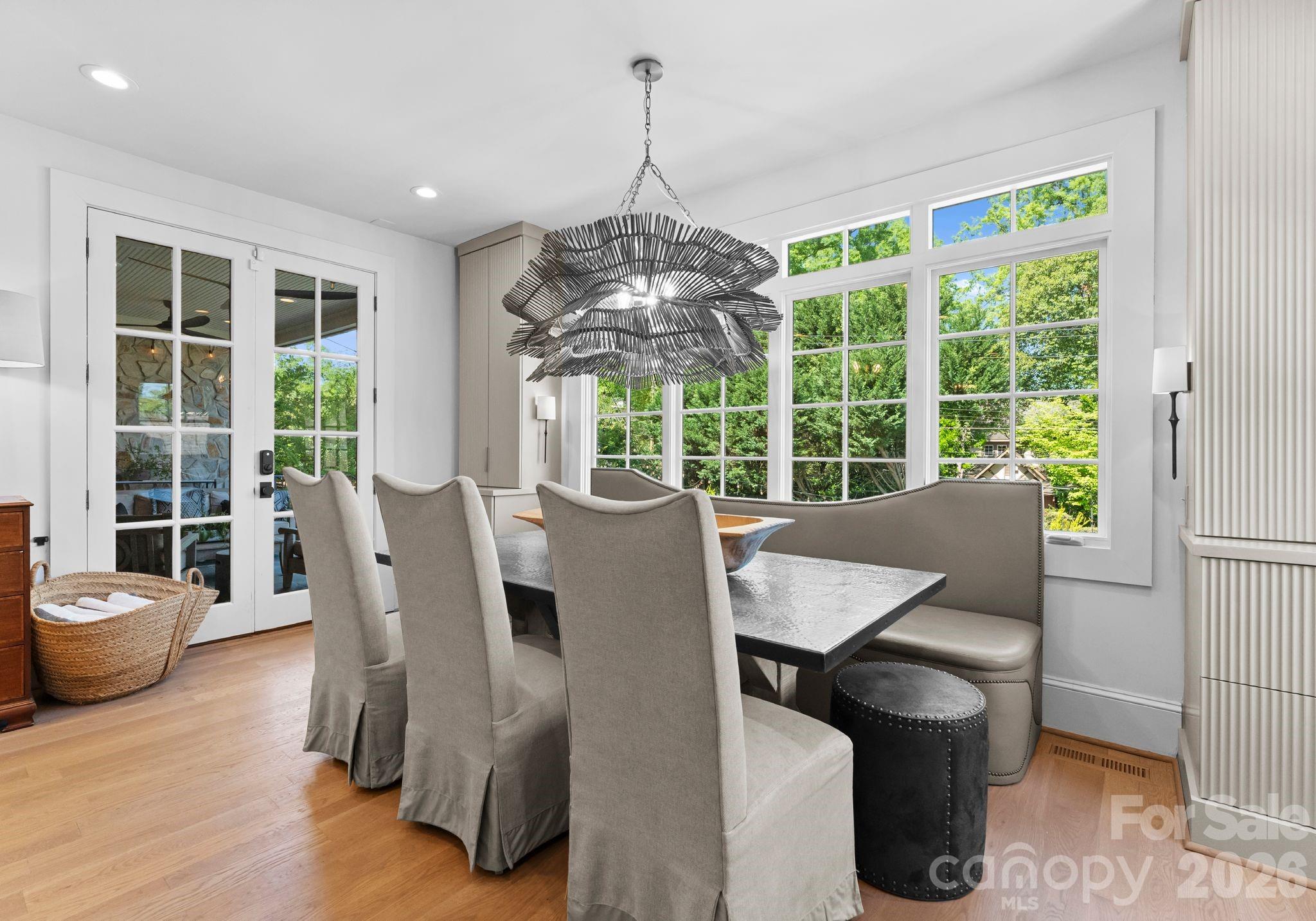 1550 Queens Road W Charlotte NC 28207