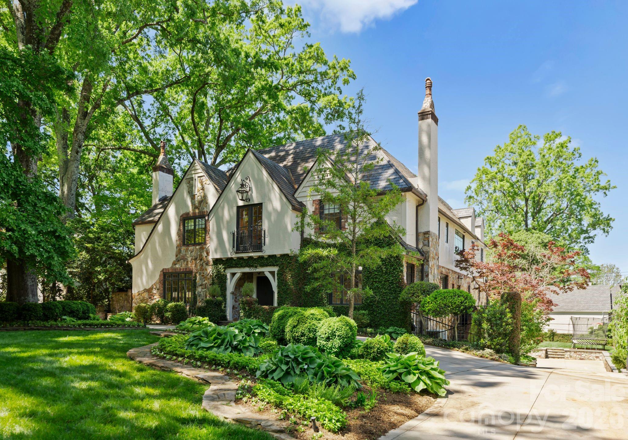 1550 Queens Road W Charlotte NC 28207