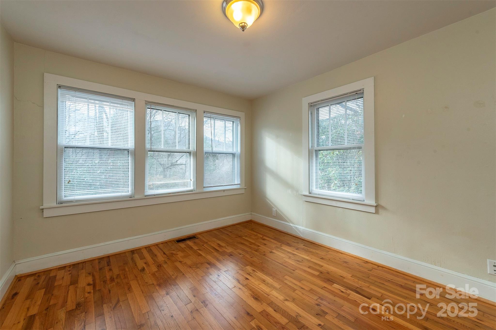 333 Richmond Avenue Swannanoa NC 28778