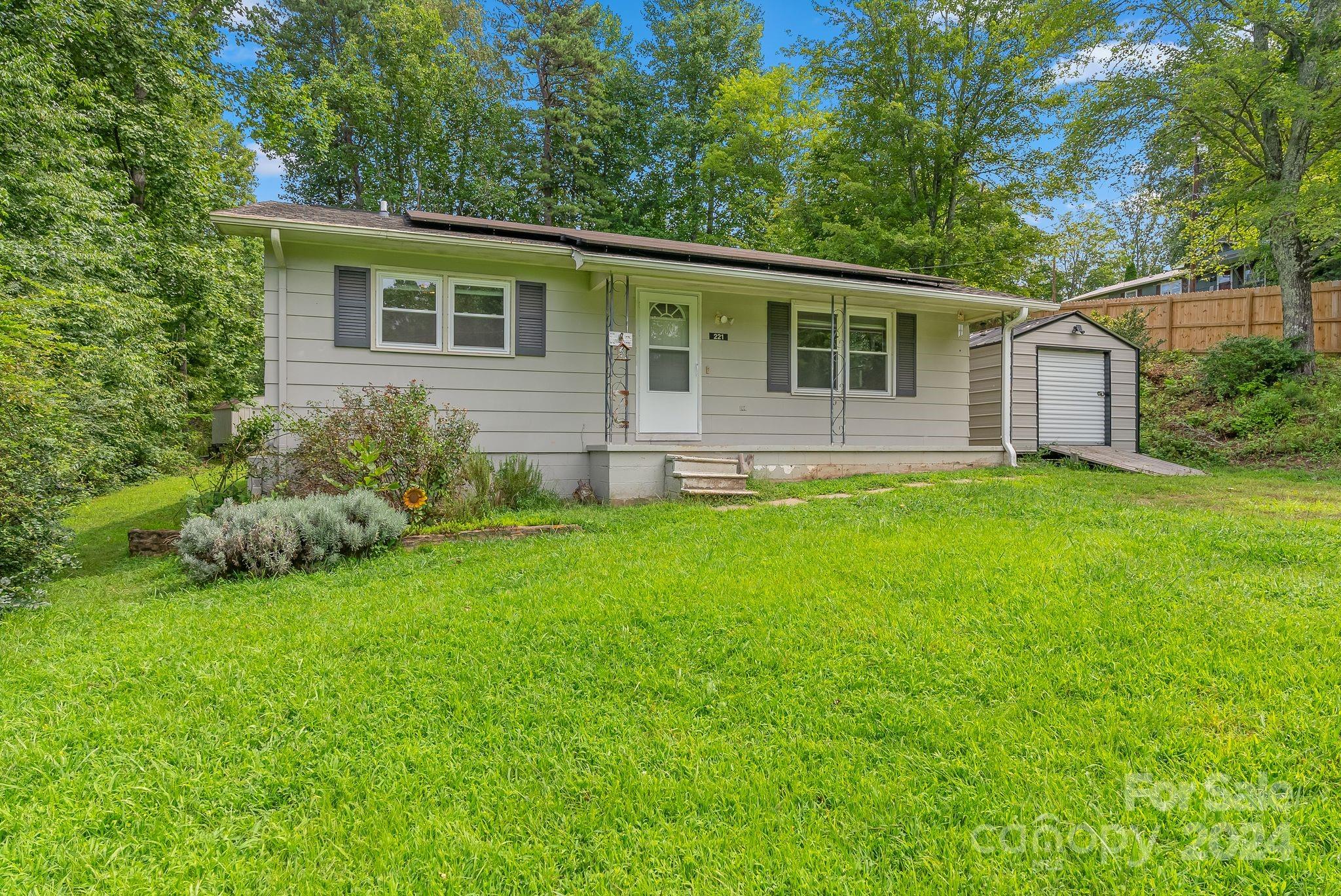 221 Griggs Road Old Fort NC 28762