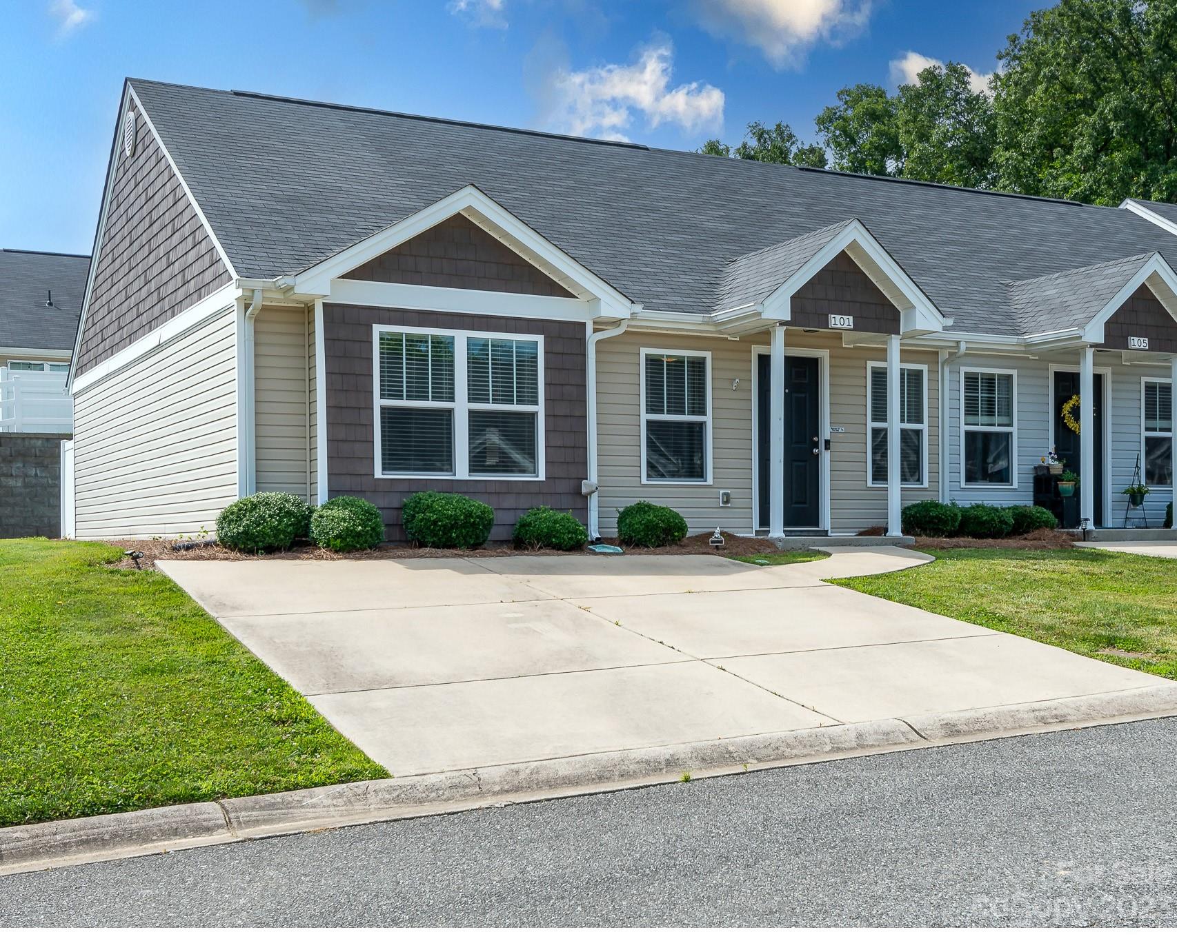 101 S Ferncliff Drive Mount Holly NC 28120