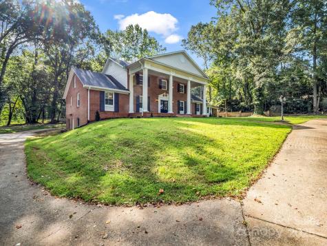 320 Country Club Acres Shelby NC 28150