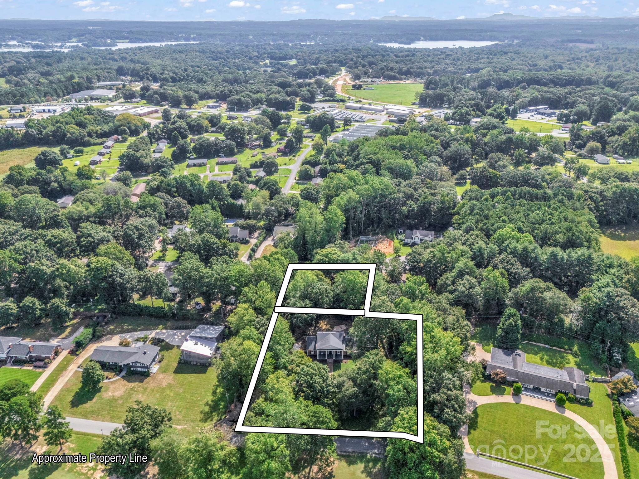 320 Country Club Acres Shelby NC 28150
