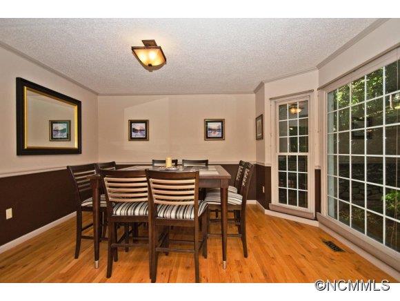 114 Coachmans Trail Asheville NC 28803