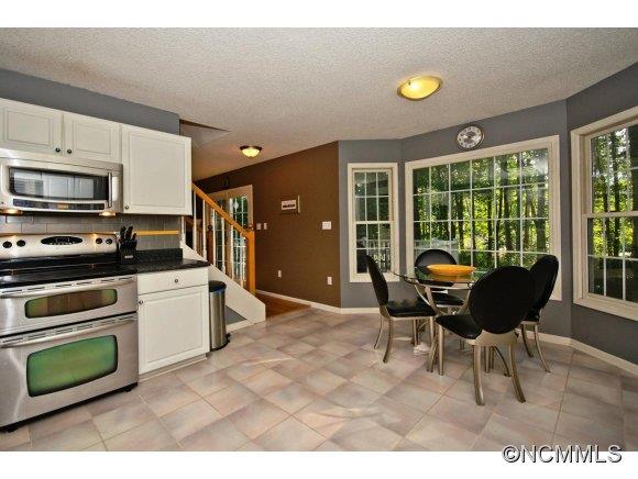 114 Coachmans Trail Asheville NC 28803